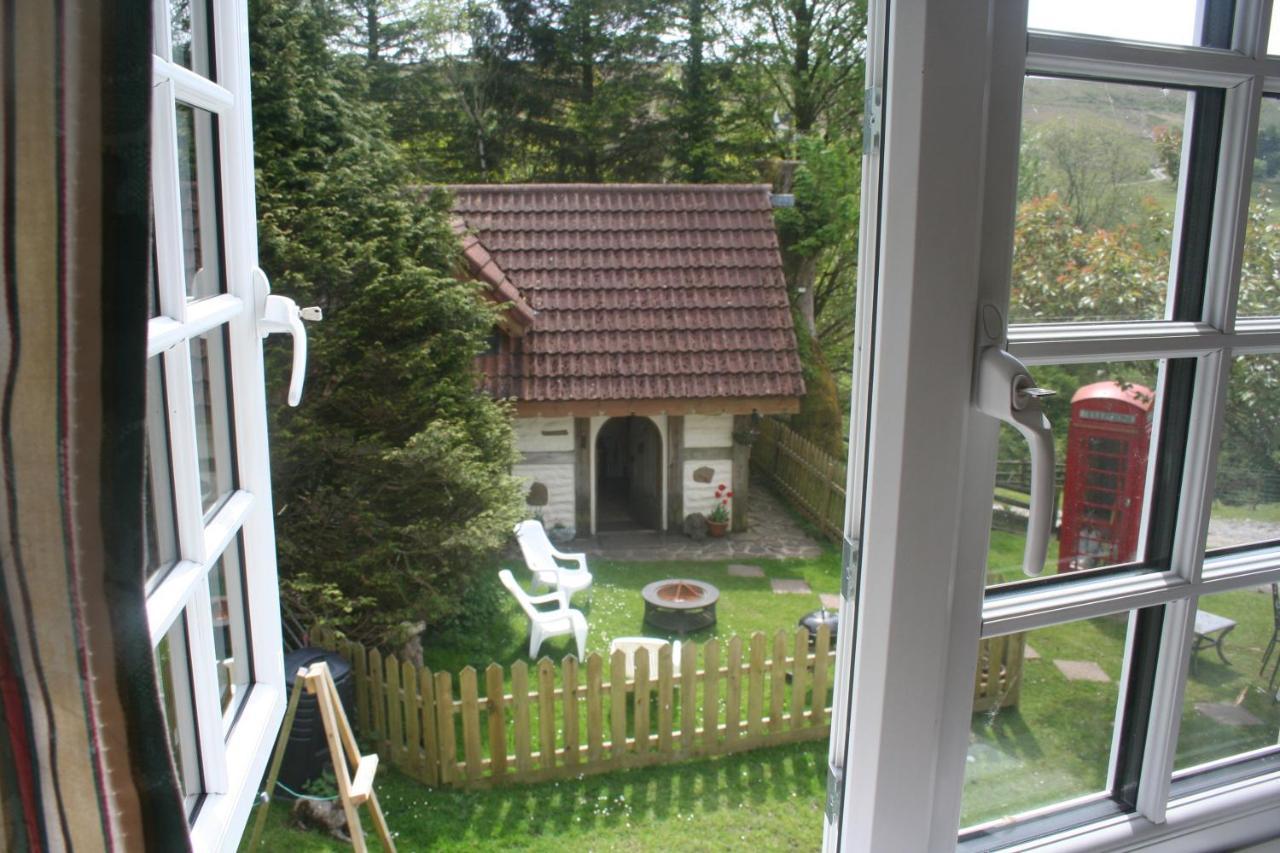 Coynant Farm Guesthouse - Farm Park Stay Swansea Exteriér fotografie