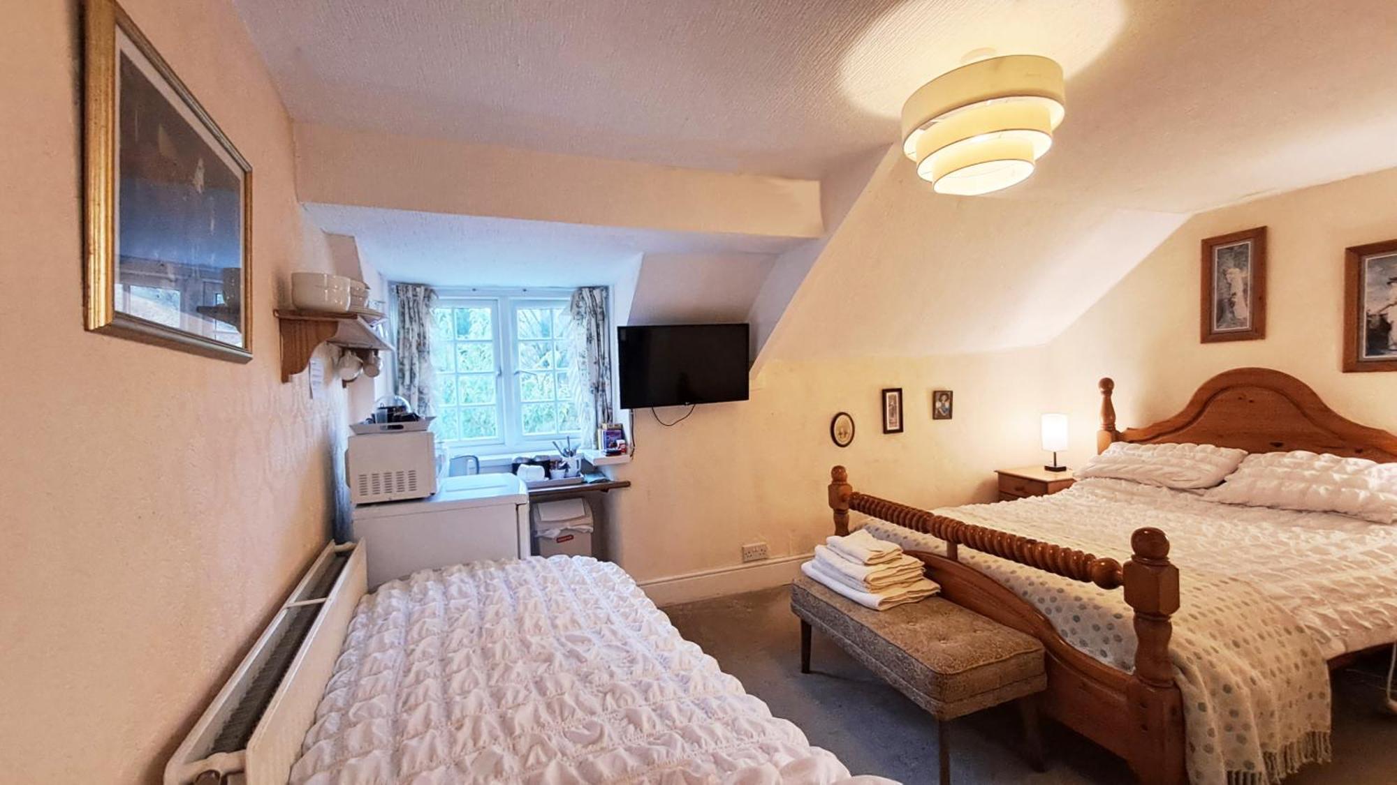 Coynant Farm Guesthouse - Farm Park Stay Swansea Exteriér fotografie