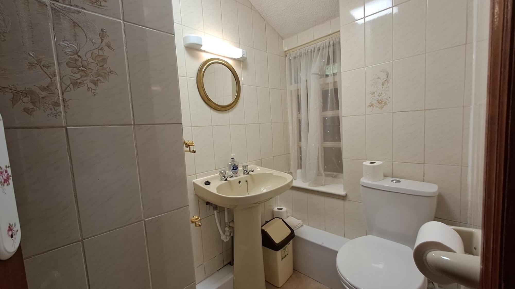 Coynant Farm Guesthouse - Farm Park Stay Swansea Exteriér fotografie